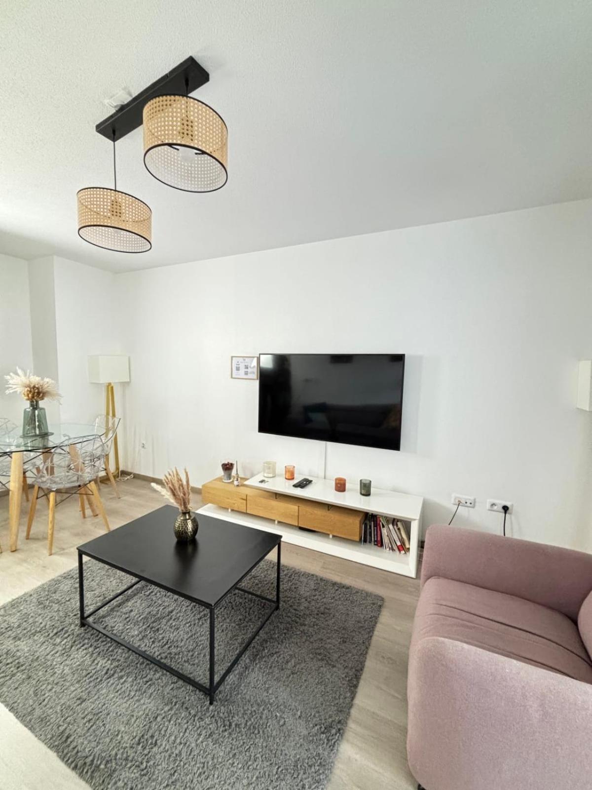 Soh Rent Place Des Halles *